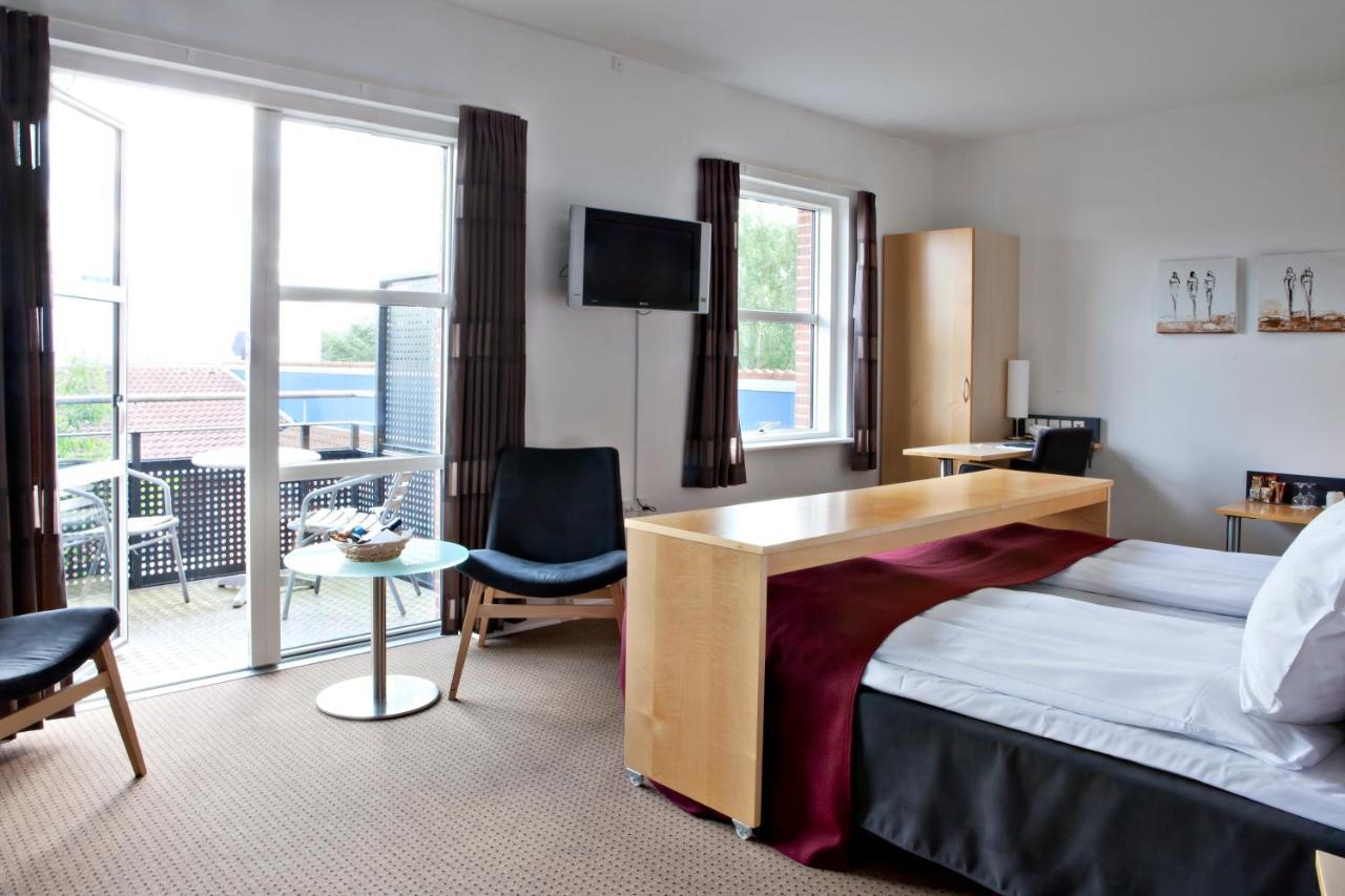 Best Western Hotel ฮิลเลอร์โวด ภายนอก รูปภาพ
