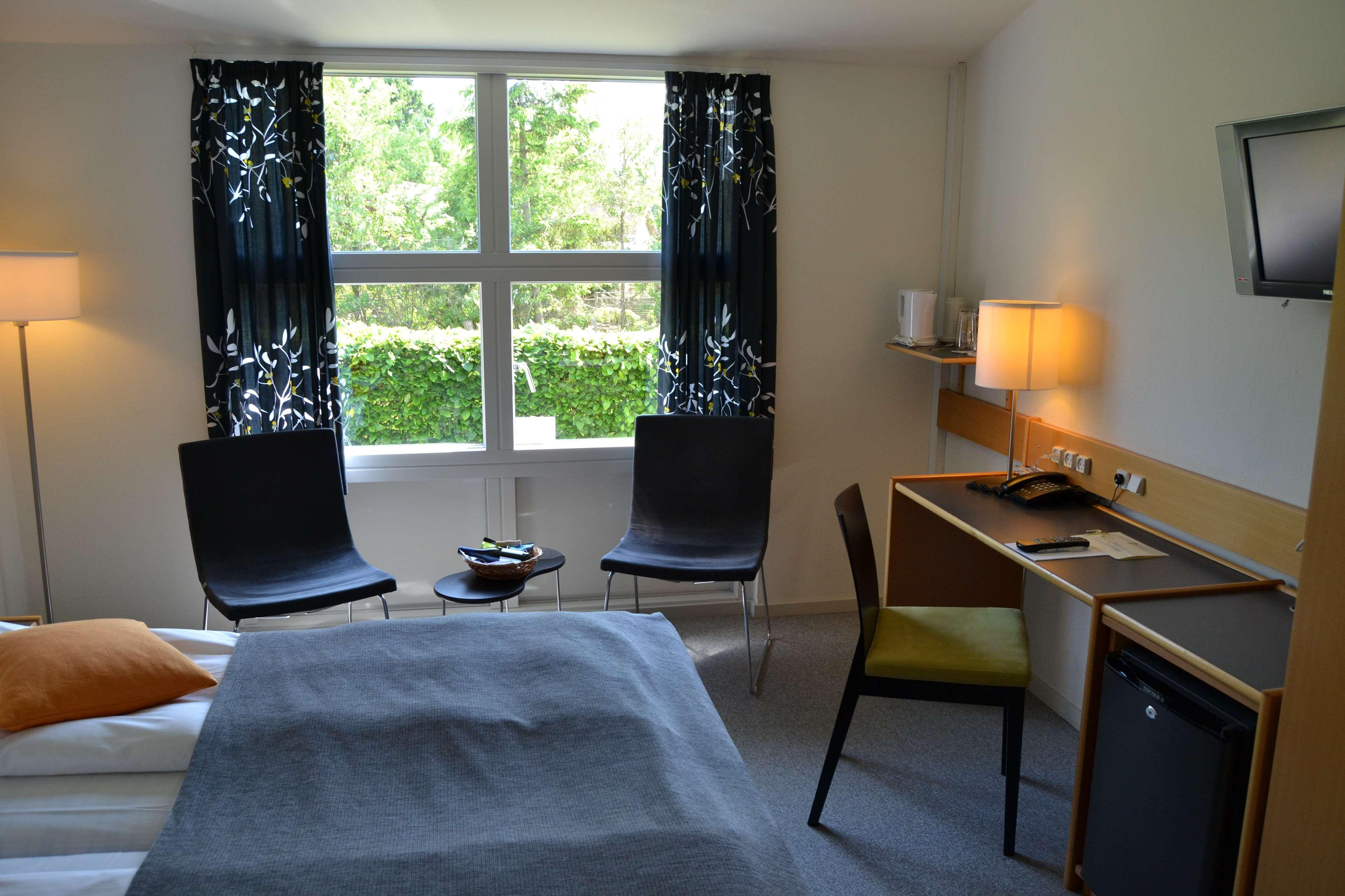 Best Western Hotel ฮิลเลอร์โวด ภายนอก รูปภาพ