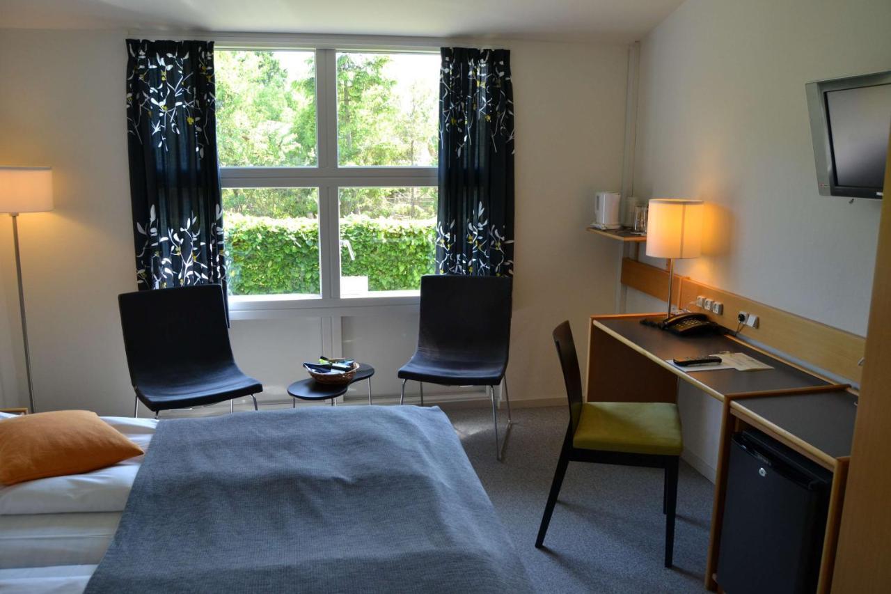 Best Western Hotel ฮิลเลอร์โวด ภายนอก รูปภาพ